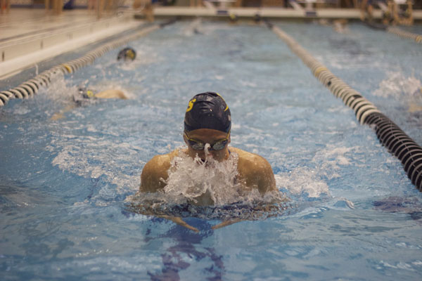 Womens swim still successful without graduated stars