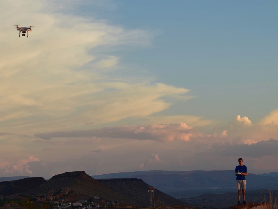 Flying a drone, senior Matthew Jortberg takes photos for his drone photography business. Similar to Jortberg, many other students have used their passions to start their own businesses. Photo courtesy of Matthew Jortberg.
