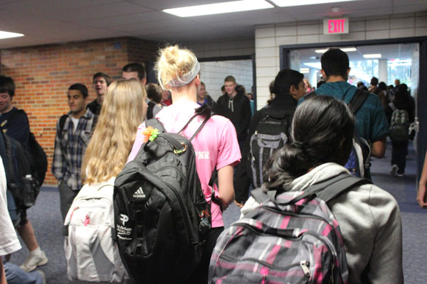 Students express discontent with heavy backpacks