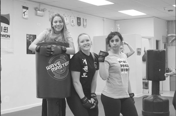South students strike interest in kickboxing classes